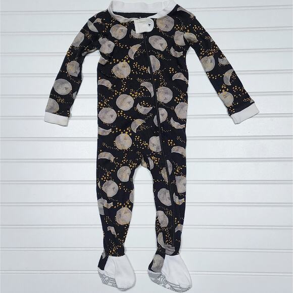 Burt's Bees Other - Burts Bees Moon & Stars Sleeper/Pajamas